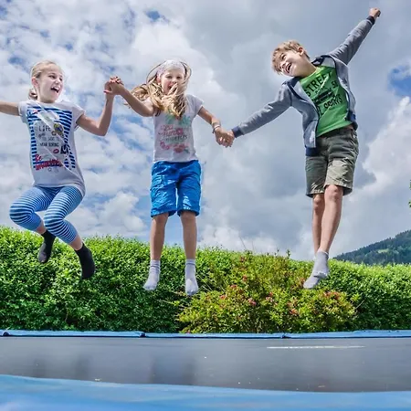 Urlaubsland Sonnfeld Флахау